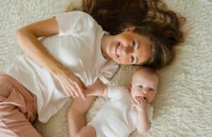 Zabezpieczone: Laktator – wygodne wsparcie dla rodziców w pierwszych miesiącach życia dziecka